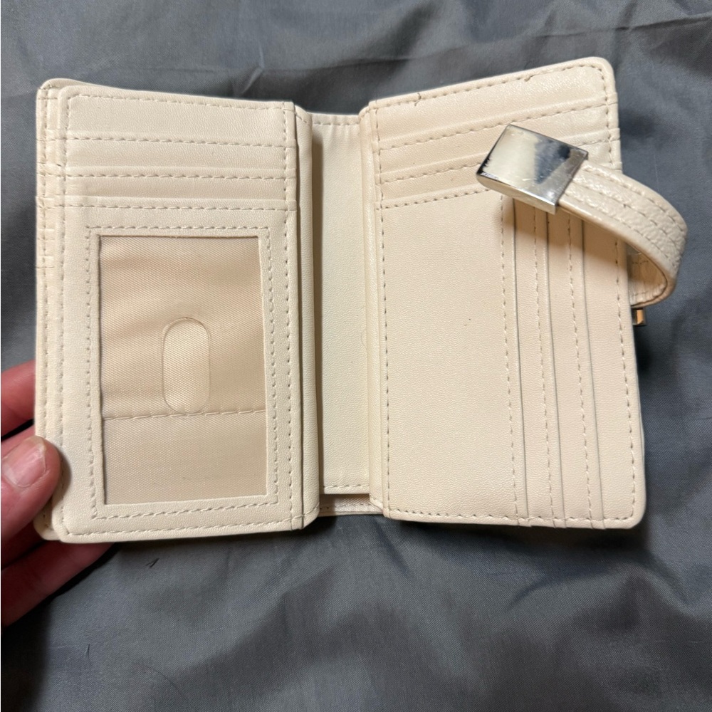 Safe Keeper Cream Leather Wallet With Strap Closure View 5